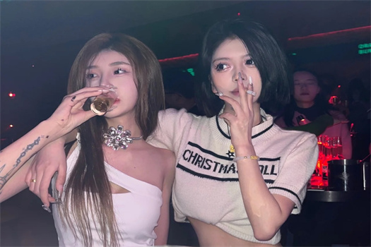 绍兴ET.HOUSE酒吧ktv招聘为优秀人才搭建广阔舞台